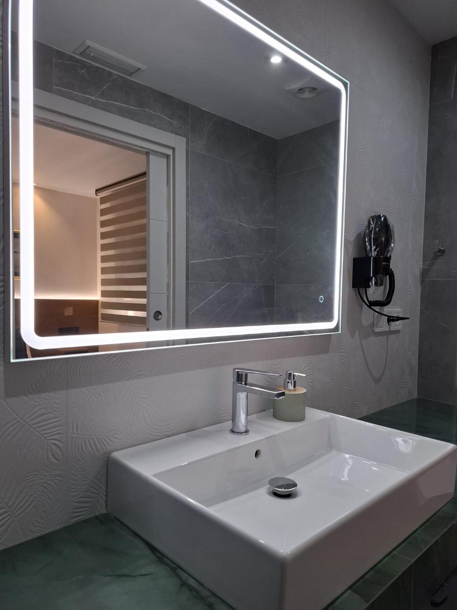 Hotel Exotique Santander Zewnętrze zdjęcie